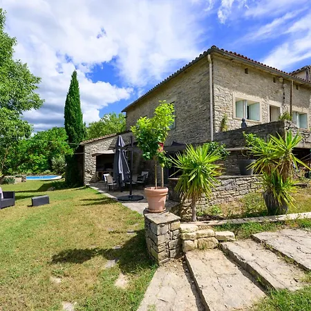 La Bastide De Sigalas 3* Pompignan (Gard)