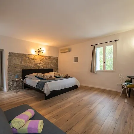 Bed & Breakfast La Bastide De Sigalas Pompignan (Gard)